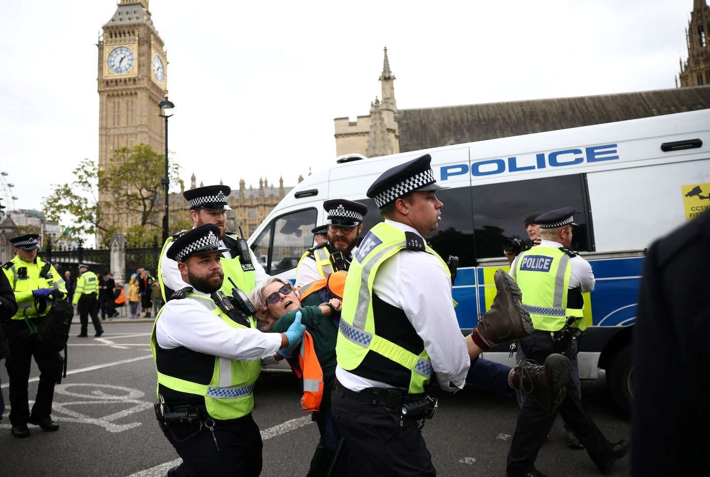 U.K. seeks to expand police powers to target disruptive climate activists