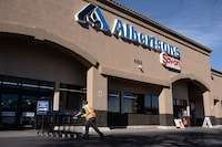 Albertsons wants to issue a $4 billion ‘special dividend.’ Critics call it ‘looting.’
