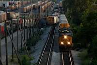 As rail strike deadline nears, Biden calls on Congress to intervene