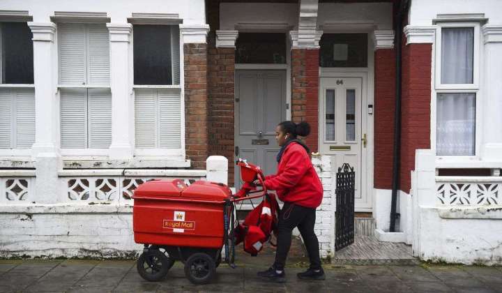 UK: Royal Mail cyber incident delivers overseas disruption