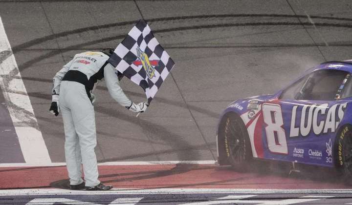 Kyle Busch gets first RCR victory in Fontana’s NASCAR farewell
