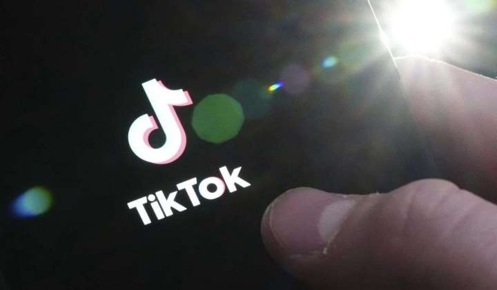 White House orders TikTok off government devices within 30 days