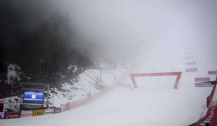 Women’s World Cup downhill canceled after fog delays