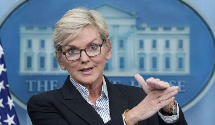 Top Senate Republican presses Granholm on climate report calling to ditch cars — including EVs