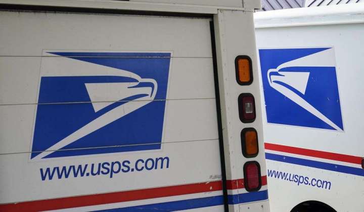 U.S. Postal Service buys 9,250 electric vans, 14,000 charging stations