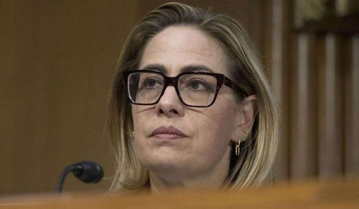 Arizona Senate race shaping up to be ‘political science experiment’ as Sinema’s next move unclear
