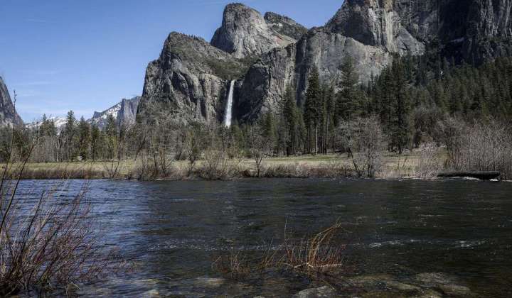 Yosemite National Park to close due to anticipated flooding