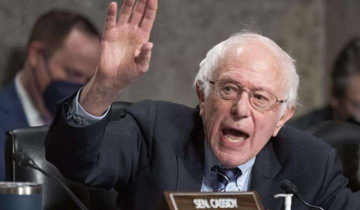 Sen. Sanders pushes for $17 minimum wage