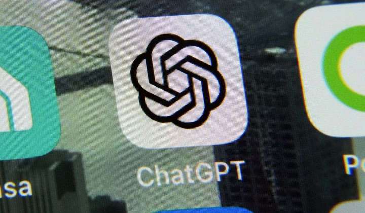 New York lawyers face sanctions for using Chat GPT for legal research, citing fake cases