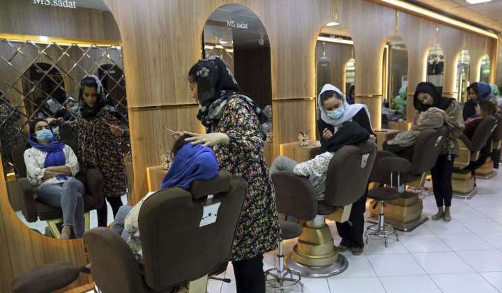 In latest curb on rights and freedoms of Afghan women, Taliban bans beauty salons