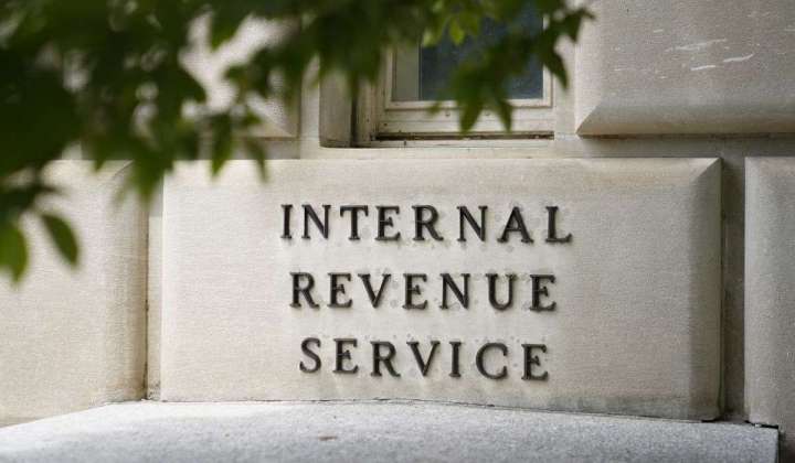 Feds charge IRS contractor with leaking wealthy taxpayers’ information