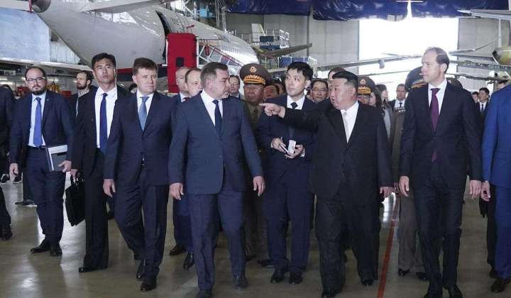 Kim Jong-un arrives in Russian port city where he is shown nuclear-capable bombers