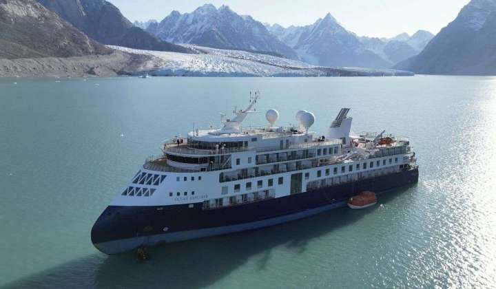 Stranded luxury cruise ship MV Ocean Explorer has been pulled free at high tide in Greenland