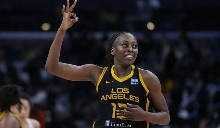WNBA player Chiney Ogwumike named to President Biden’s council on African diplomacy