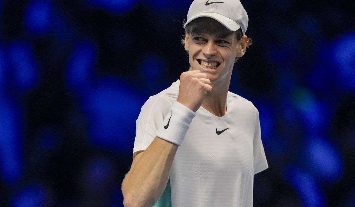 Perfect Sinner beats Medvedev at ATP Finals to set up title match against Djokovic or Alcaraz