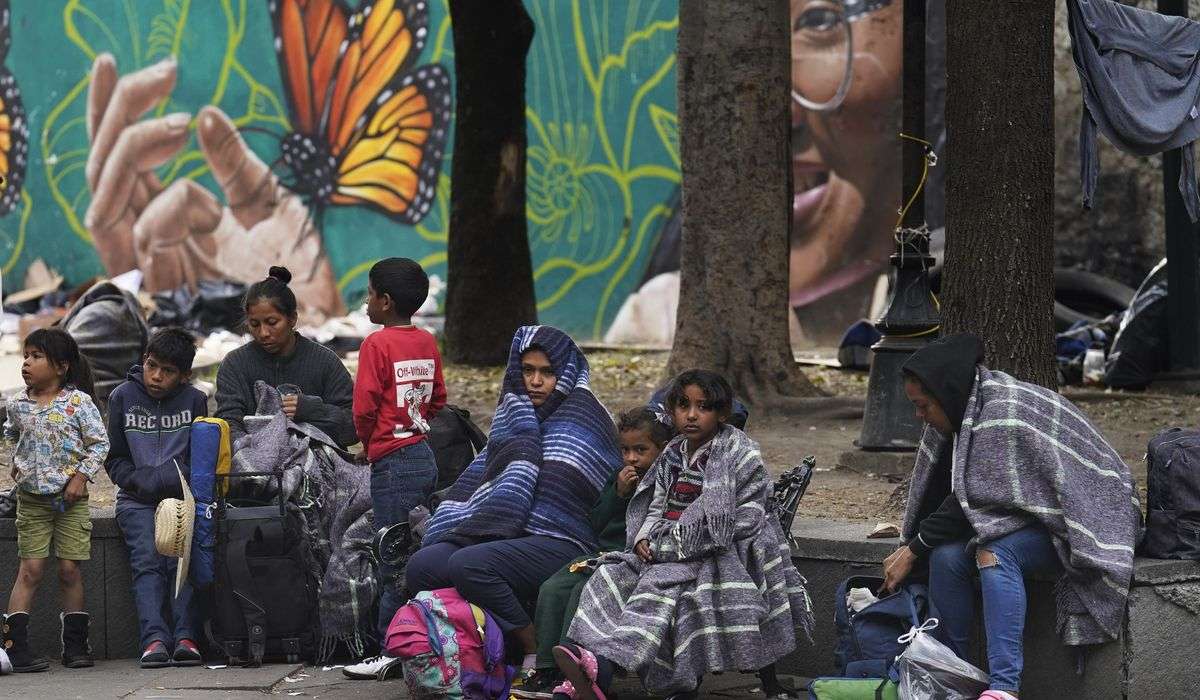 Mexico, Venezuela restart repatriation flights amid pressure to curb soaring migration to U.S.