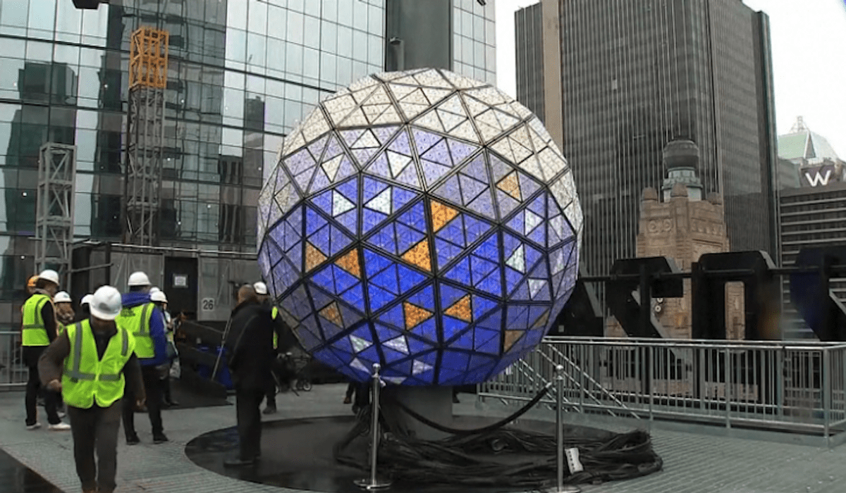 Times Square New Year’s Eve ball unveiled with new bowtie design