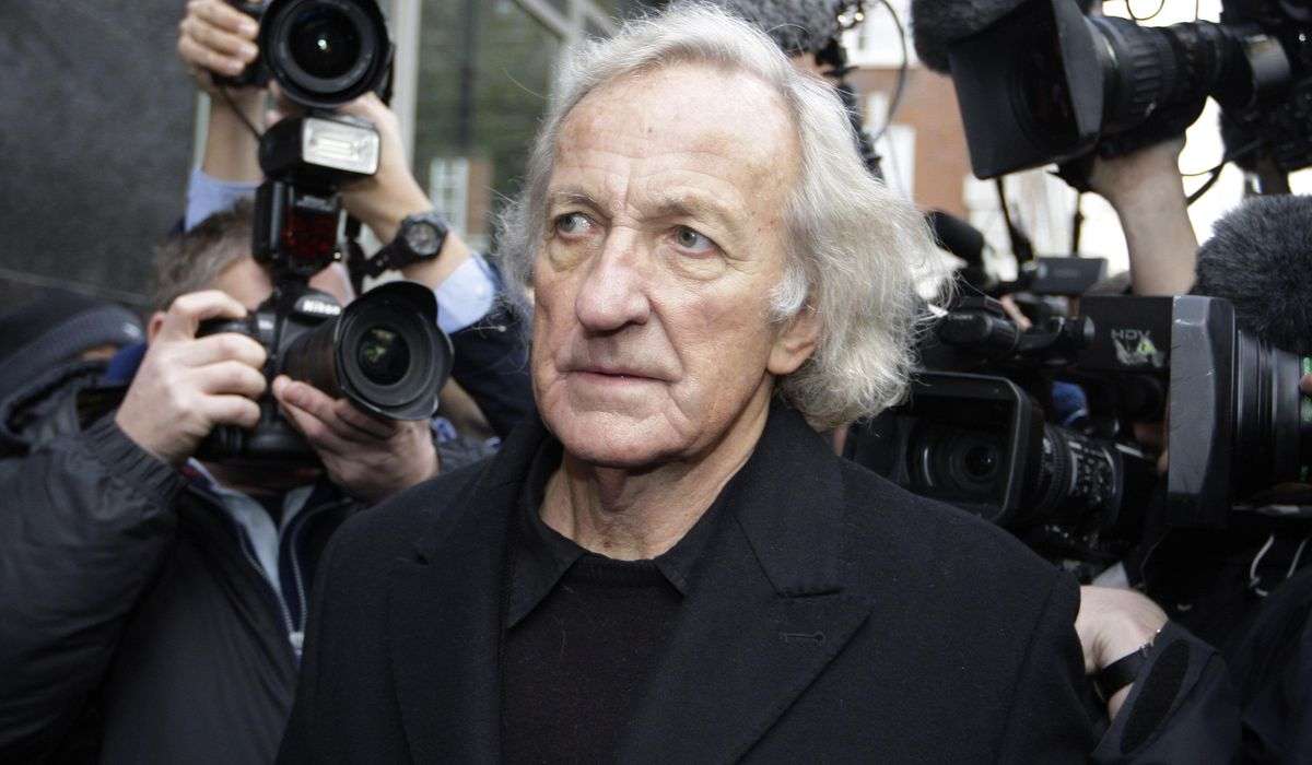 John Pilger, Australia-born journalist and filmmaker known for covering Cambodia, dies at 84